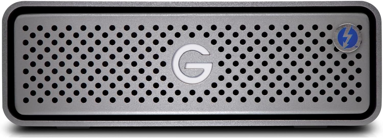 SanDisk Professional 6TB G-Drive Pro Thunderbolt 3 External HDD (Space Gray) with 32GB Storage Bundle (3 Items)
