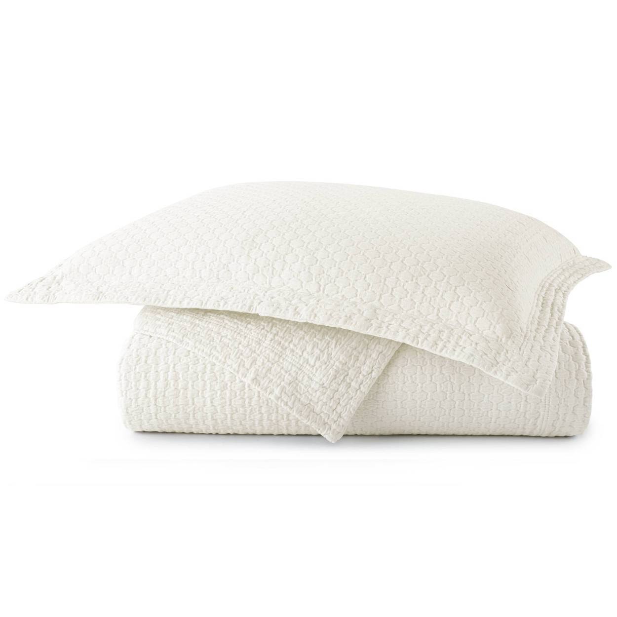Peacock Alley Juliet Matelass&eacute; Twin Coverlet Pearl