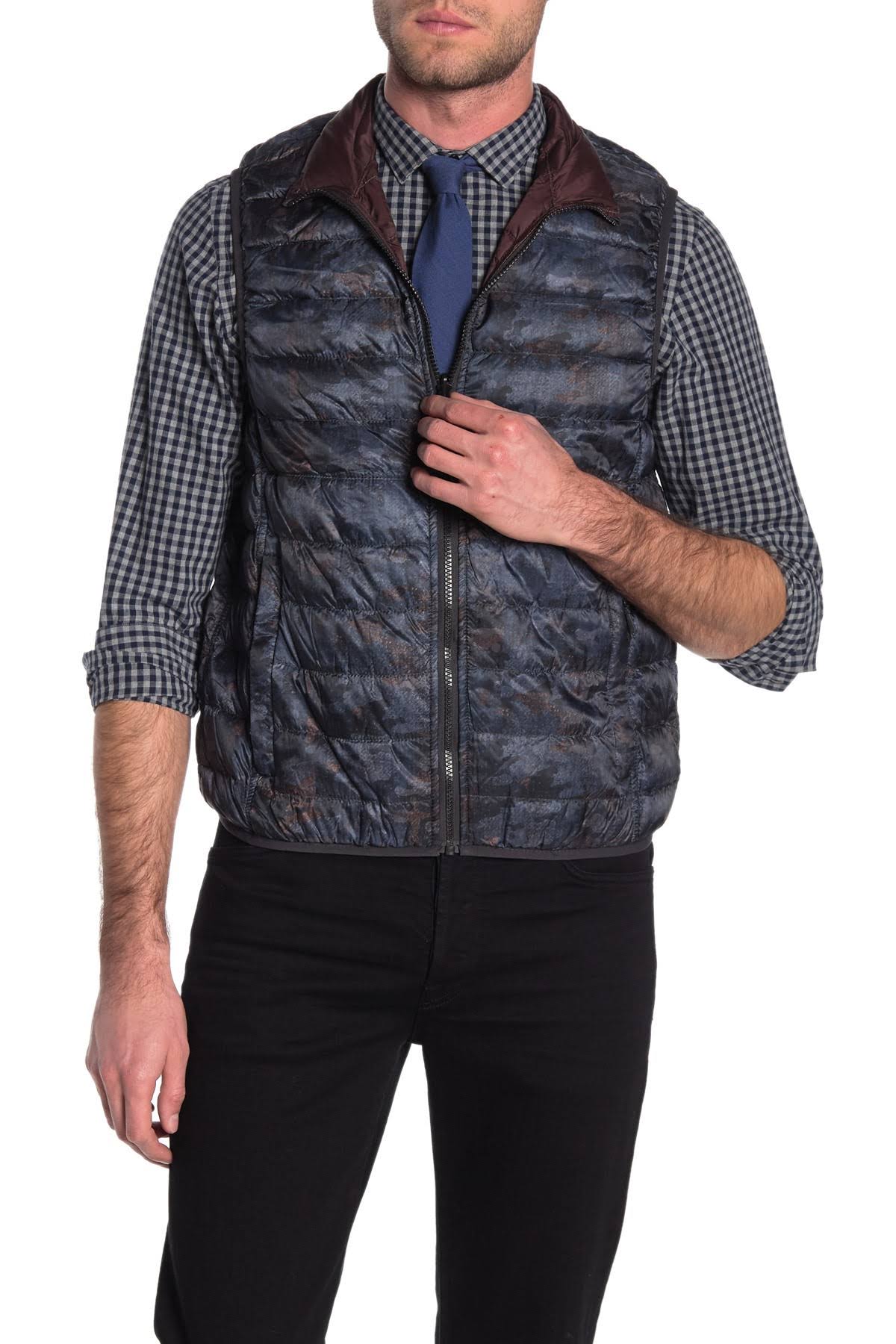 Hawke & Co. Outfitter Reversible Packable Vest Medium Camo / Maroon