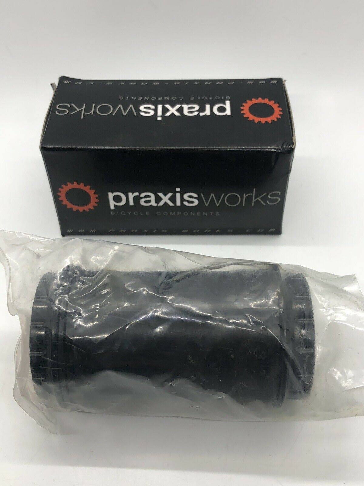Praxis Works BB30 / PF30 Conversion Bottom Bracket for Shimano Hollowtech II