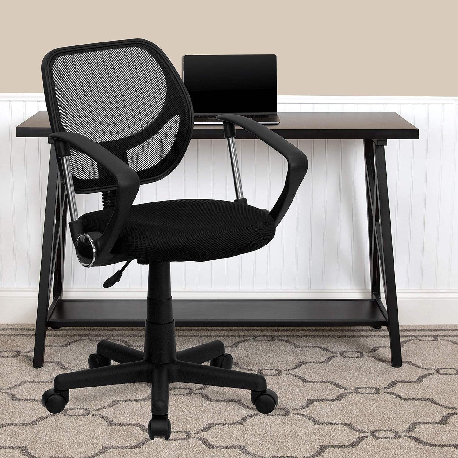 Flash Furniture Low Back Black Mesh Swivel Task Office Chair with Curved Square Back