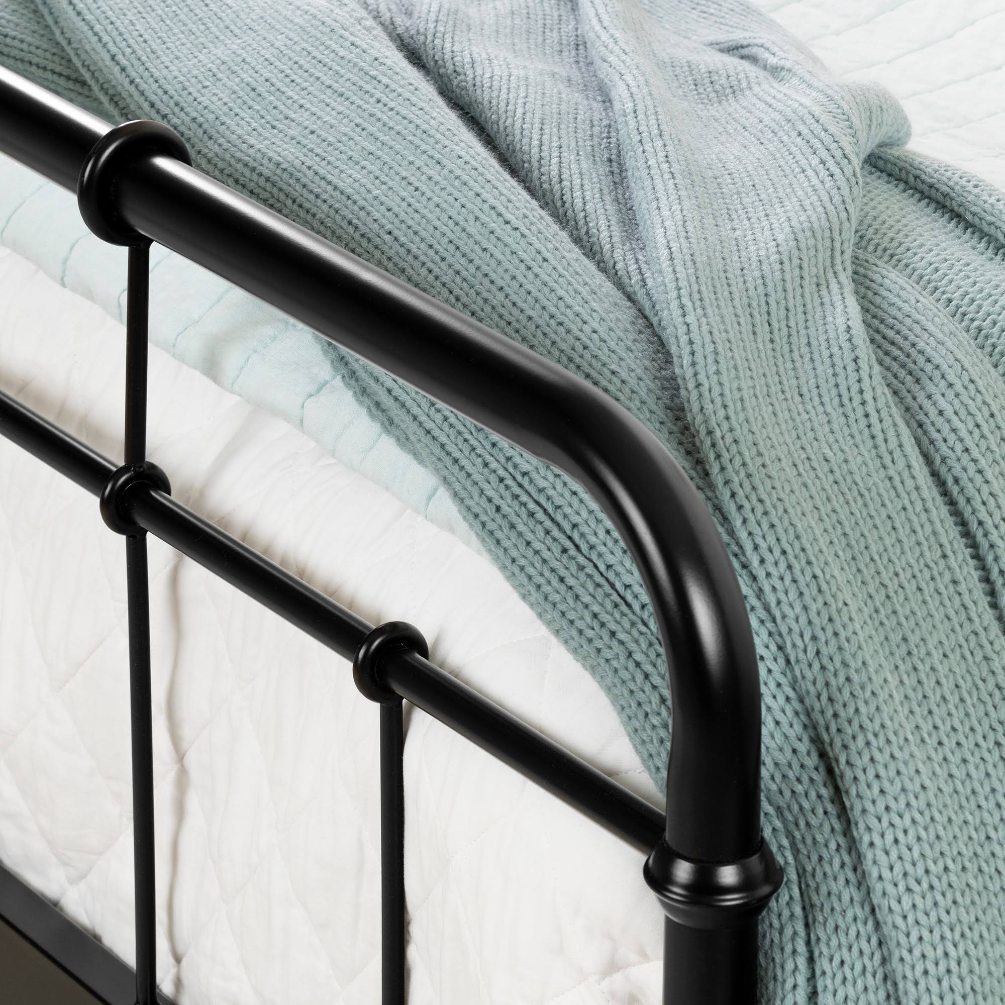 South Shore Gravity Metal Platform Bed, Queen, Black