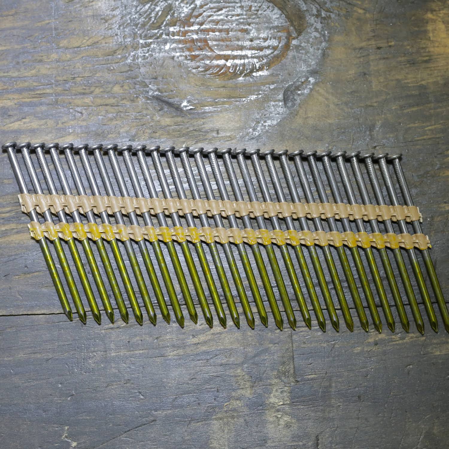 Magnum 2-1/2 in. Angled Strip Nails 21 Deg. Ring Shank (Pack of 5000 )