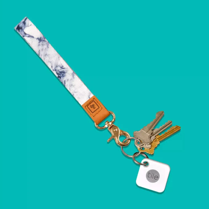 Tile 6 Pack Holiday Bundle (2 Slims, 2 Mates, 2 Sticker)