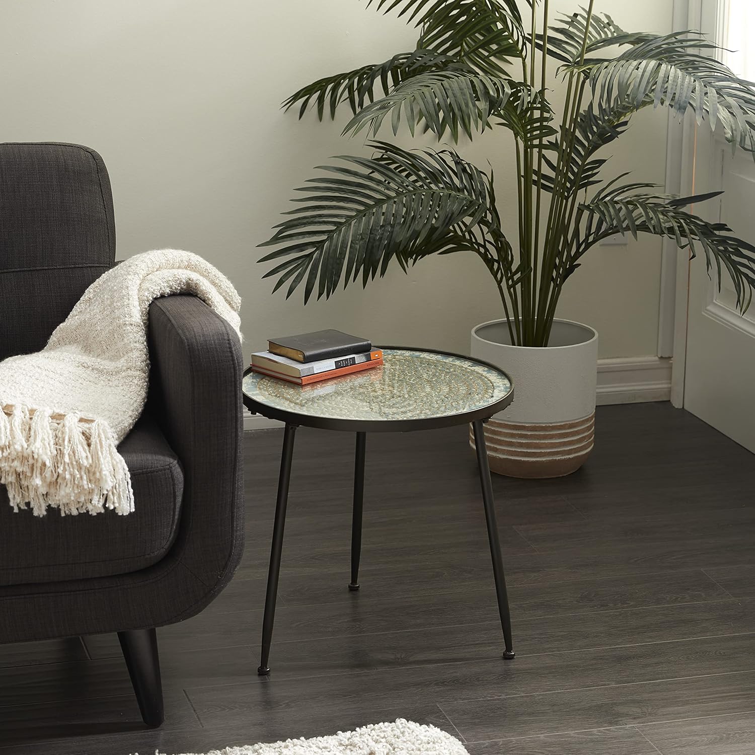 Deco 79 Accent Table, 19