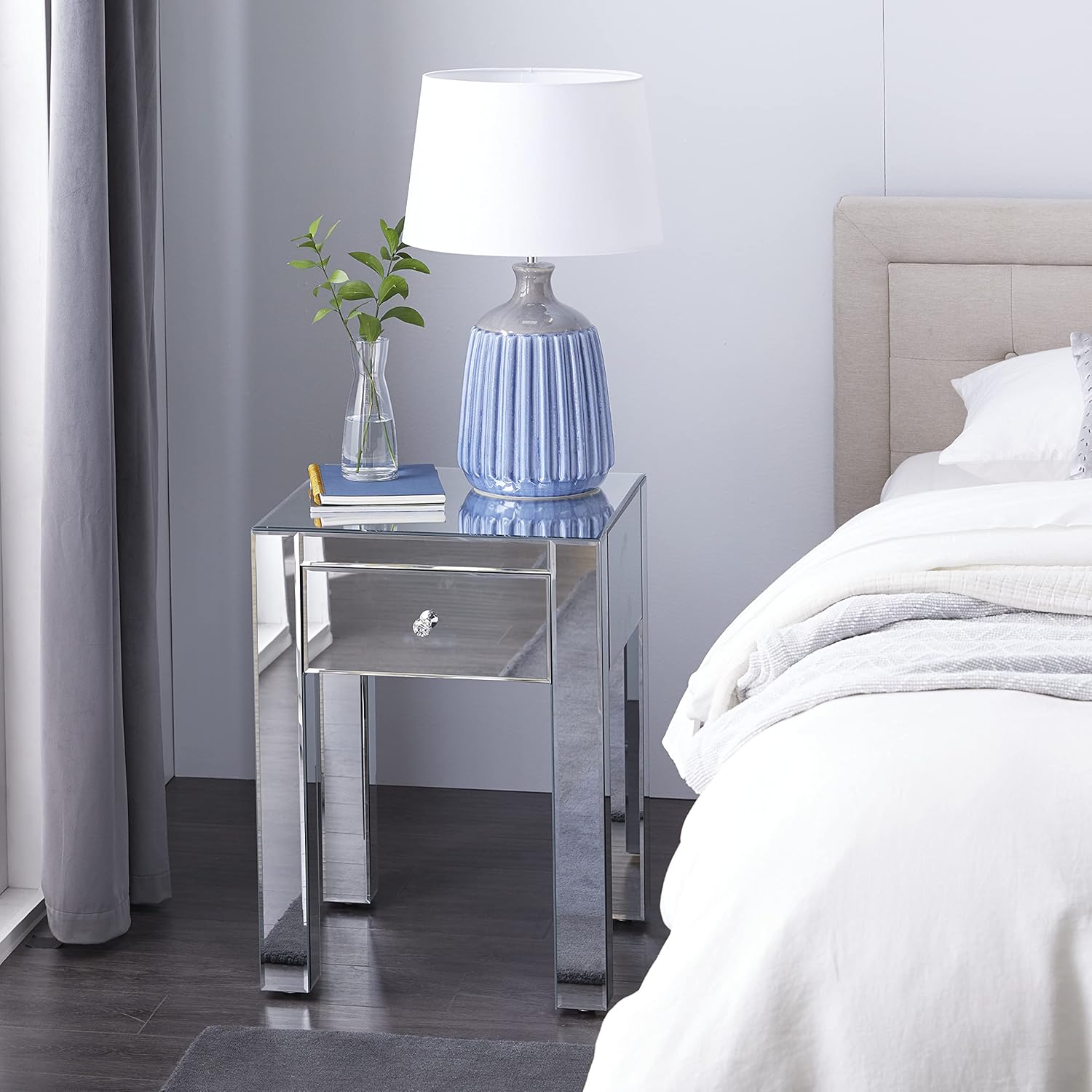 Deco 79 Accent Table, 20