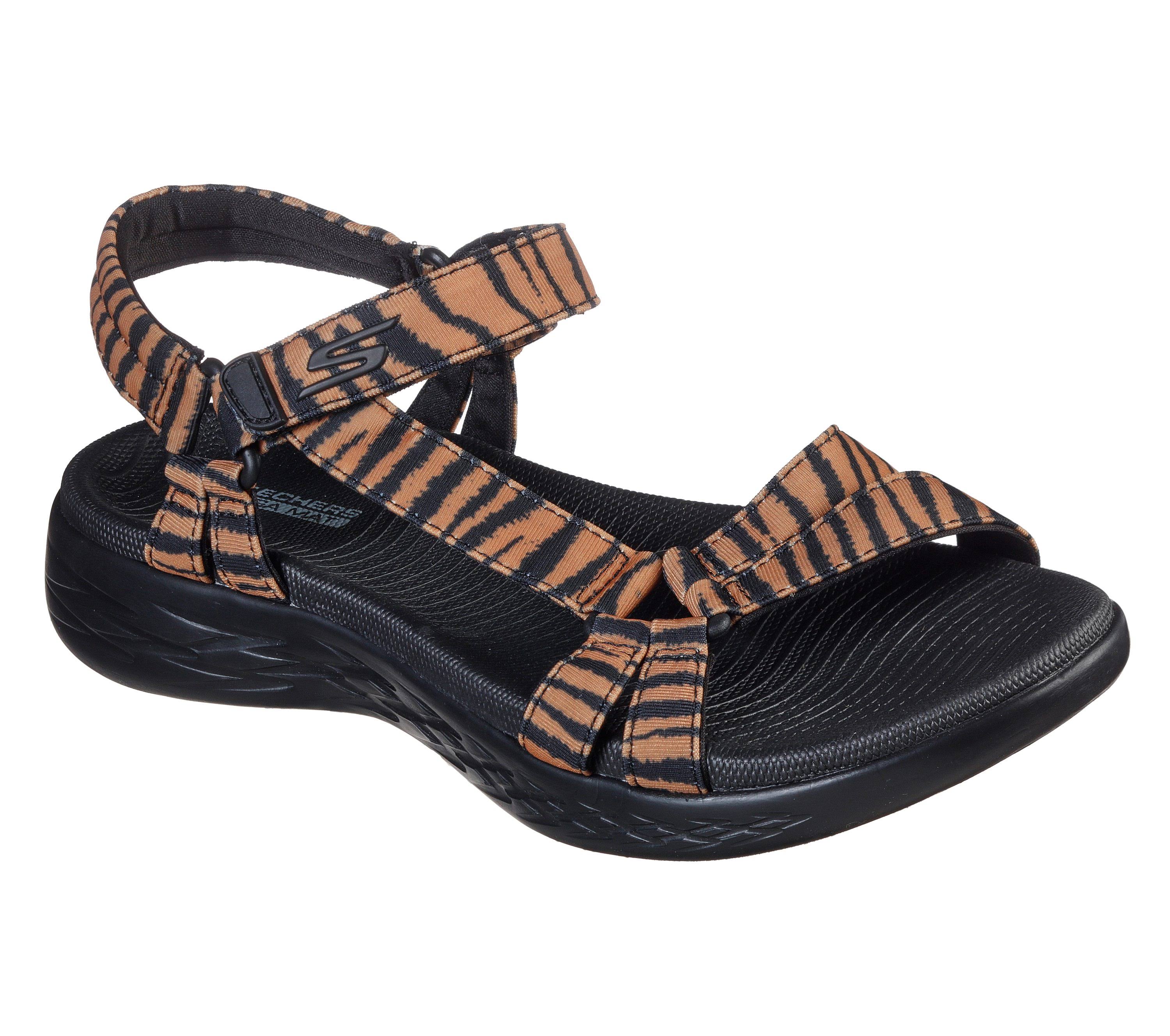 Skechers on The Go 600 - Safari Girl Black/Orange 5.0