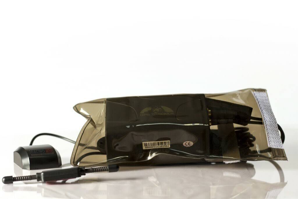 GPS Portable Tracker with Status Check to Track Battery-gsm-gps Level