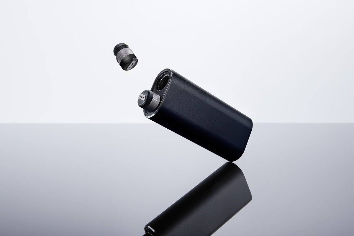 Schatzii - Limited Edition Black Bullet 2.0