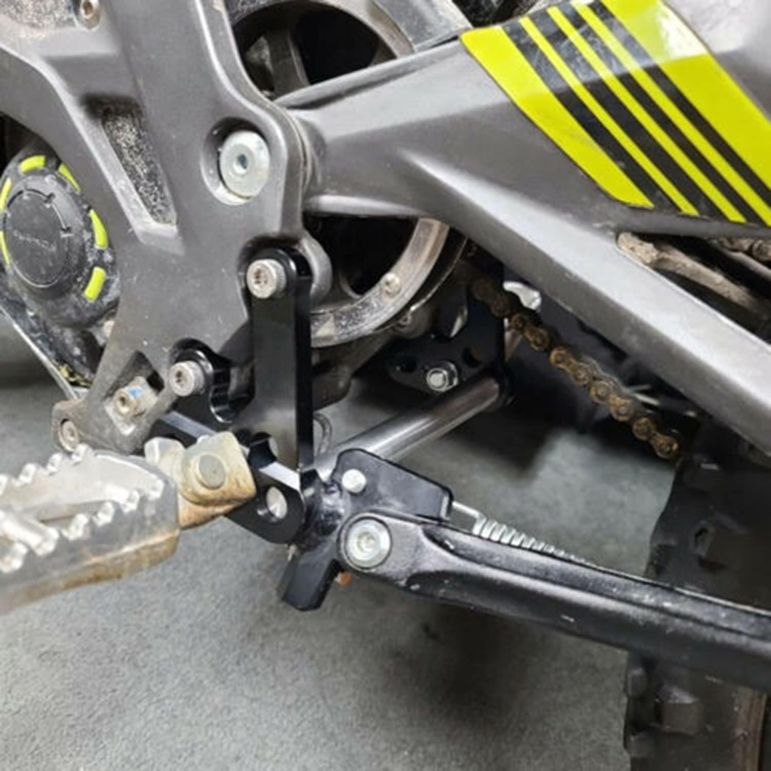 Motorcycle Footbracket Sur Ron Foot Pegs Bracket CNC Billet T6-6061 Aluminum Dirt Bike Foot Rest Bracket For Light Bee Sur-Ron X/S