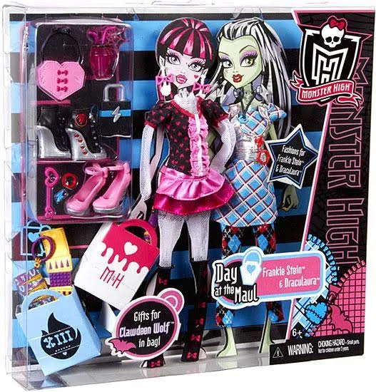 Monster High Fashions Set, Day at the Maul, Frankie Stein u0026 Draculaura