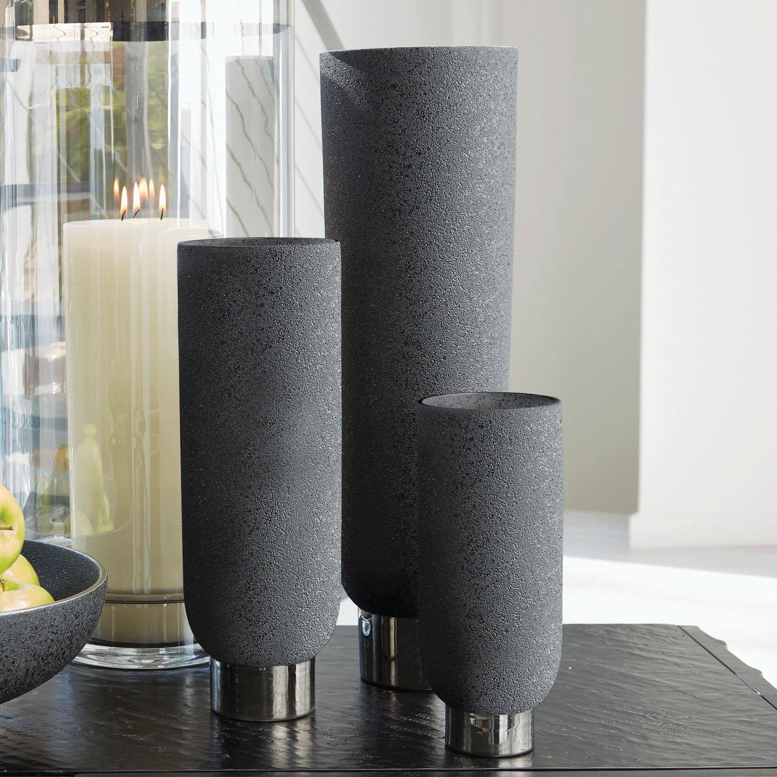 Global Views Silver Banded Black Vase