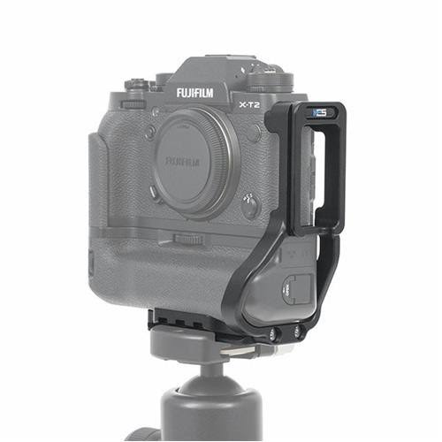 Kirk L-Bracket for Use with Fuji XT-2 Cameras (Requires Fuji VPB-XT2 Grip) BL-XT2G