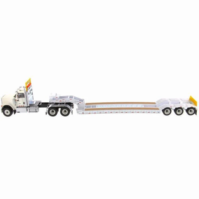 International HX520 Tandem Tractor White w/ XL 120 Lowboy Trailer 1:50 Scale Model - Diecast Masters - 71015