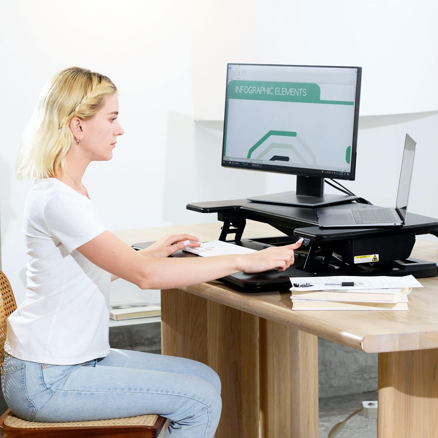 [Electric] Aveyas 32 inch Standing Desk Converter, Height Adjustable Ergonomic Sit to Stand Up Riser, Dual Monitor Lift Computer Workstation for Home Offcie Cubicle Table Desktop (Black)