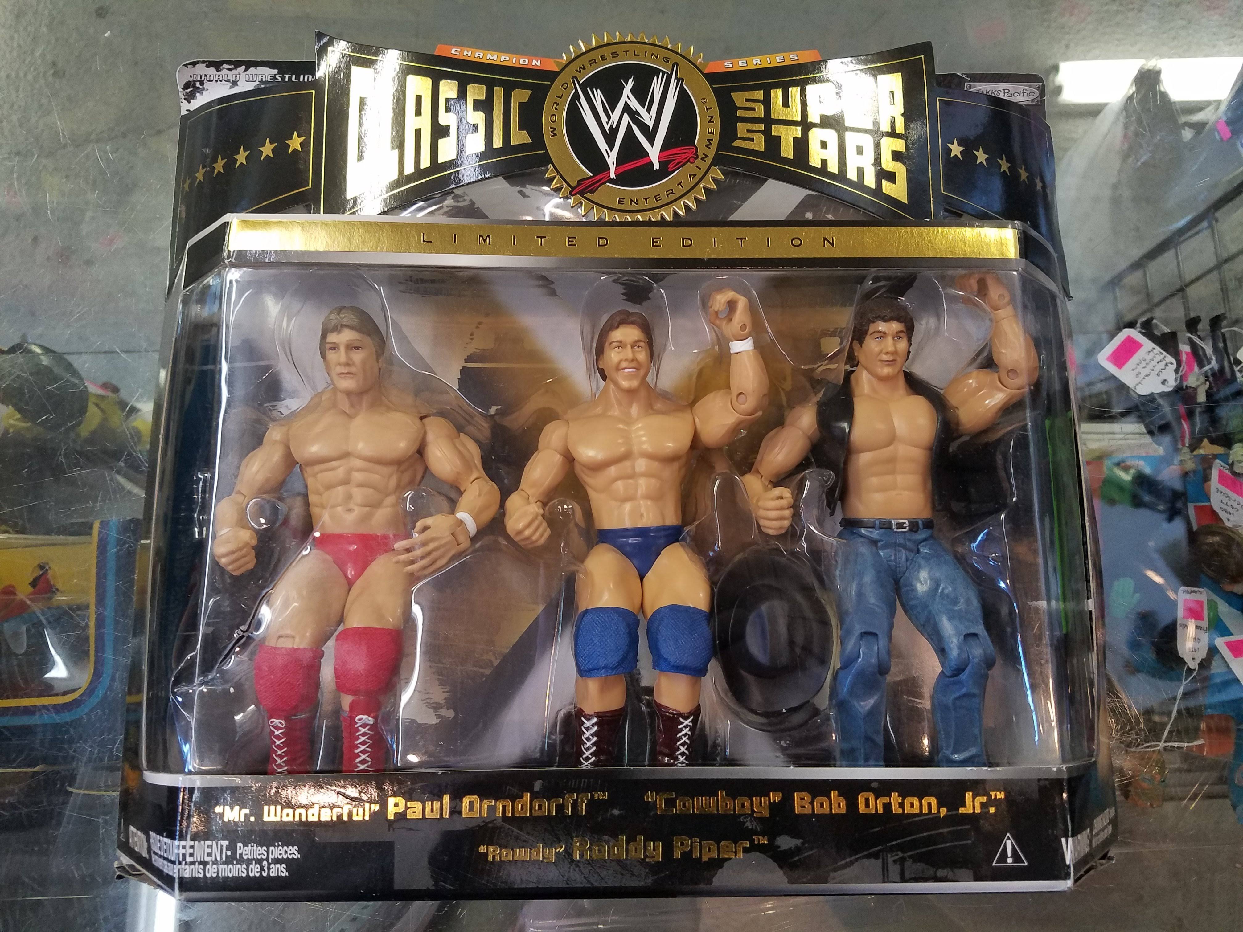 WWE Classics 3 Pack Exclusive Wild Samoans and Captain Lou Albano