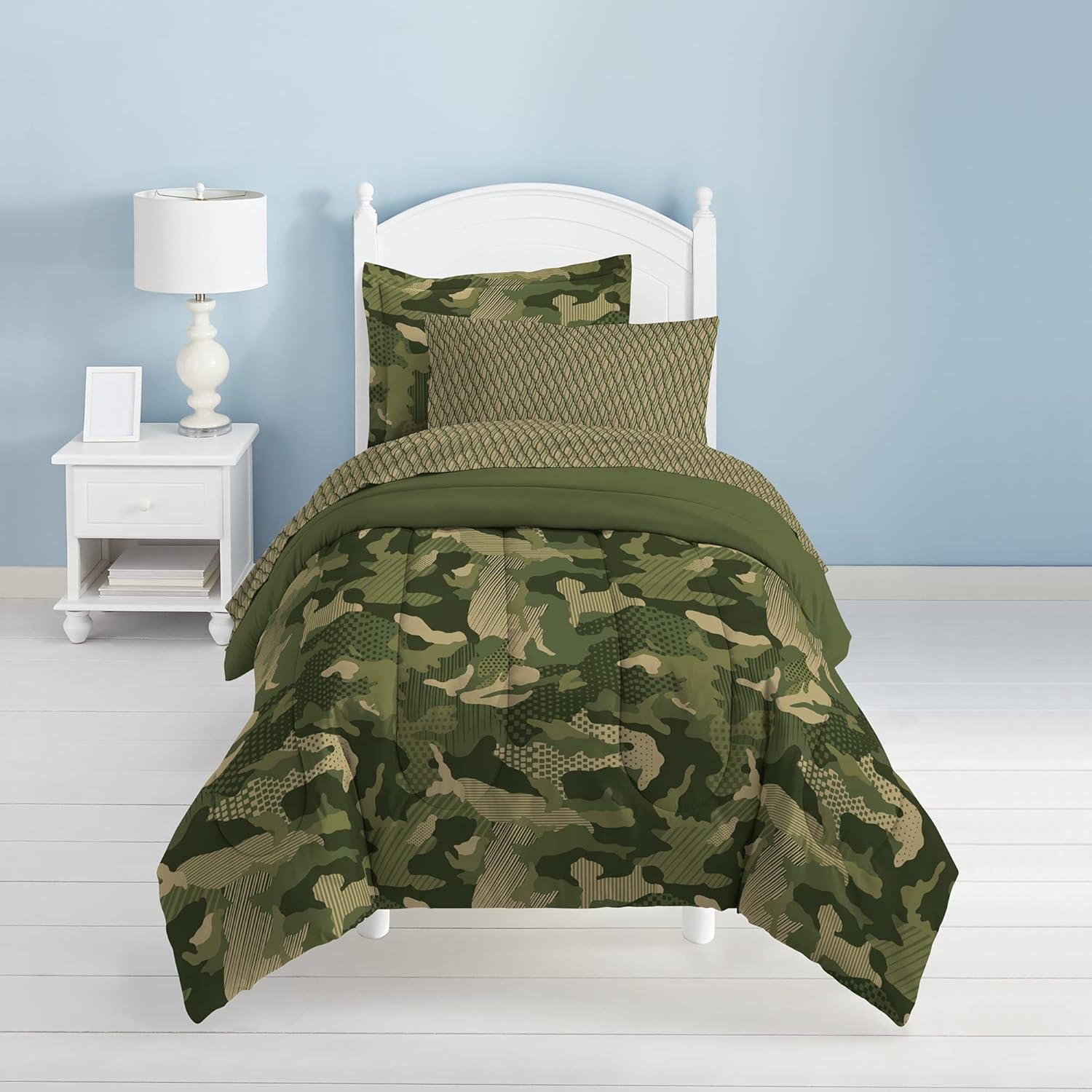 Dream Factory Kids 5-Piece Complete Set Easy-Wash Comforter Bedding, Twin, Green Geo Camo Pack of 2