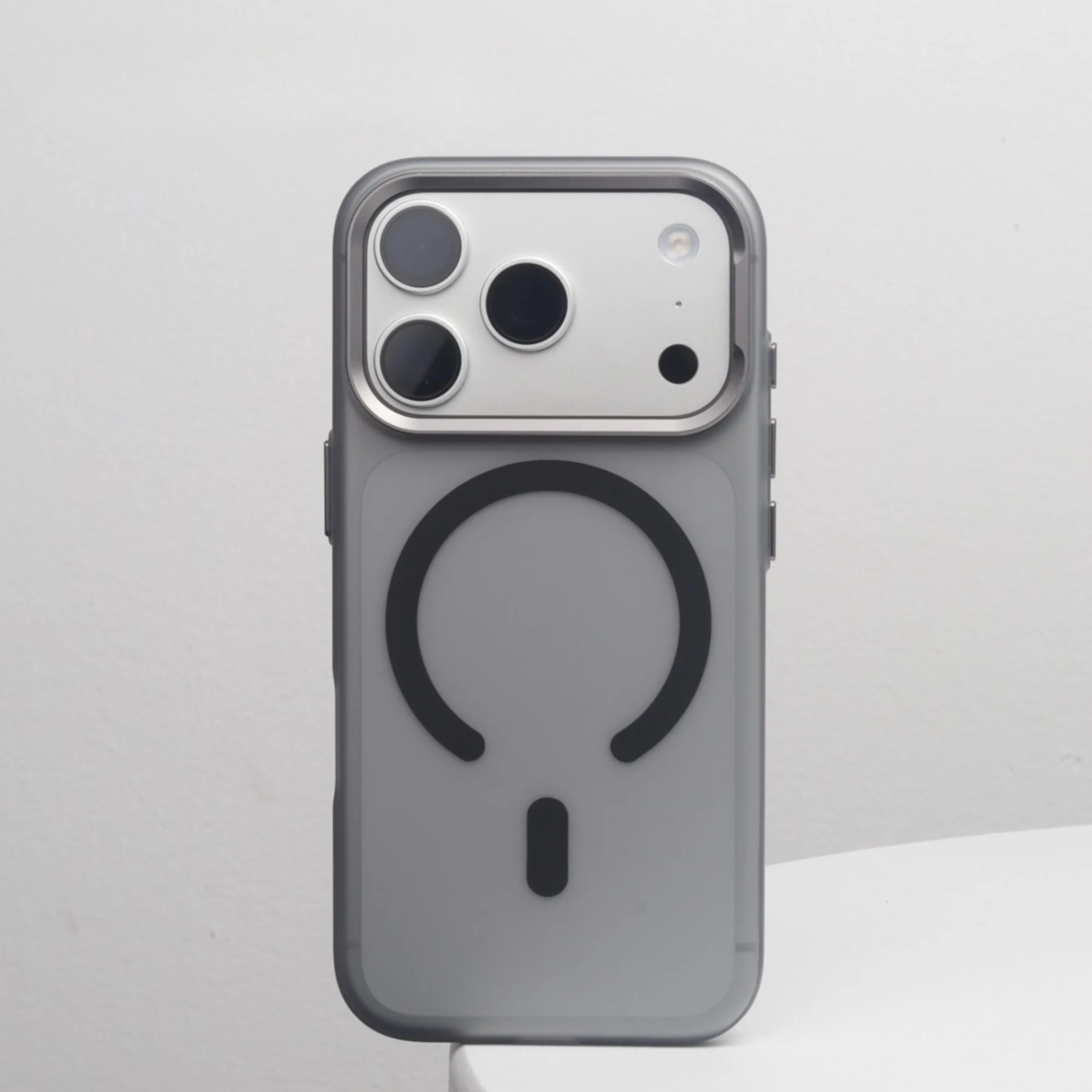 MagSafe Clarity -iPhone Case