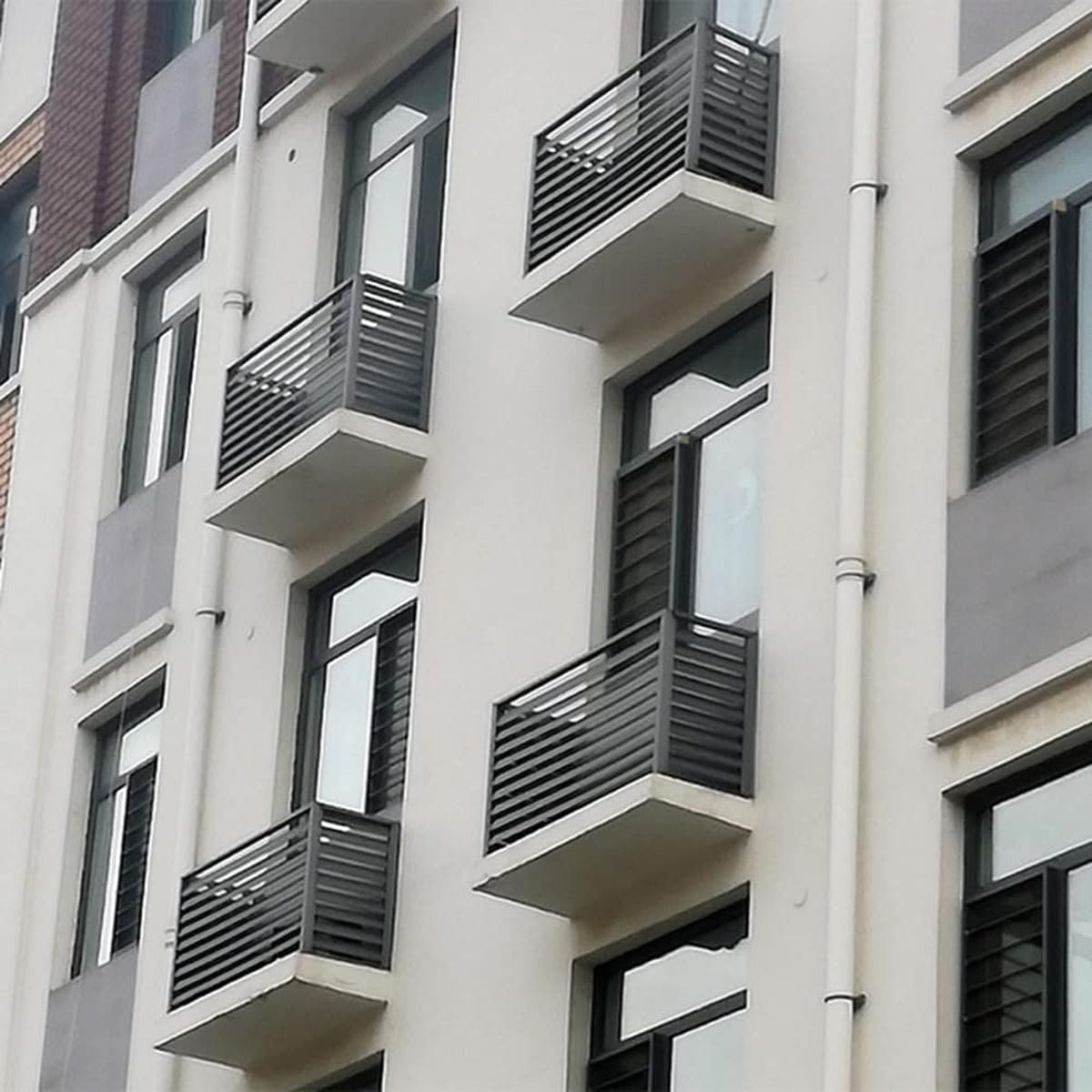 Outdoor Air Conditioner Cover Decorative Privacy Screen, Aluminium All Weather Protective Frame For Central Air Conditioners For Outdoor Units, Plant Display Rack ( Color : Gray , Size : 110x60x80cm )