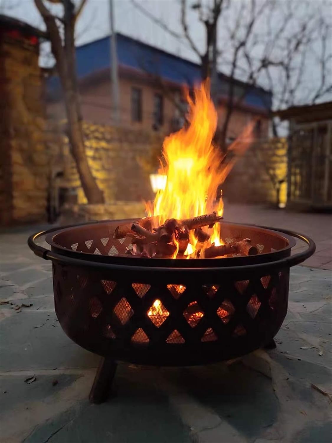 Fire Pits Outdoor Portable Bonfire Pit, European Style Cooking Fire Pit, Garden Gifts for Neighbors