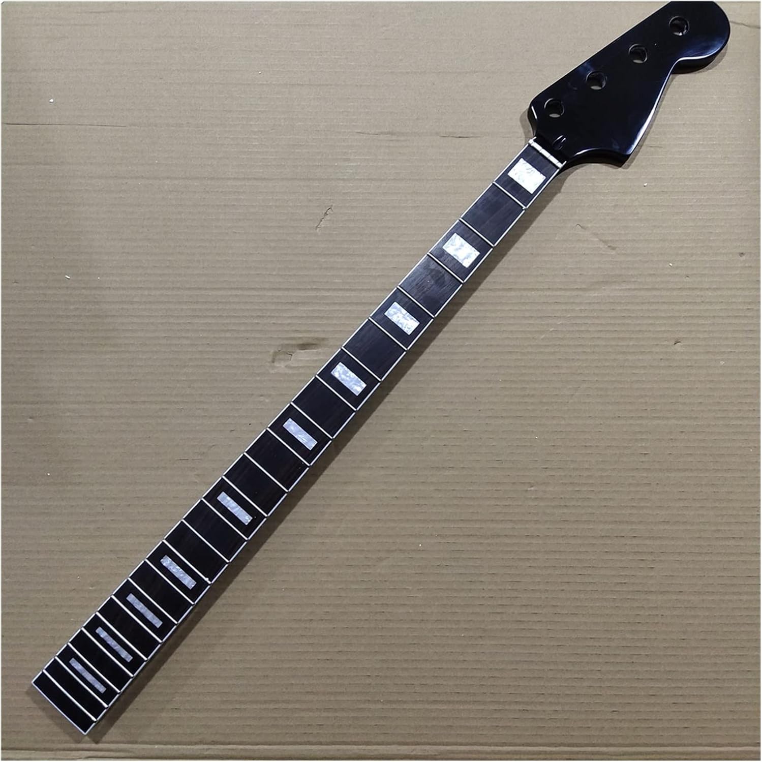 Maple 22 Frets Bass Neck Replacement 4 String Rosewood Fingerboard 34 Inch Black Unfinished Guitar Neck