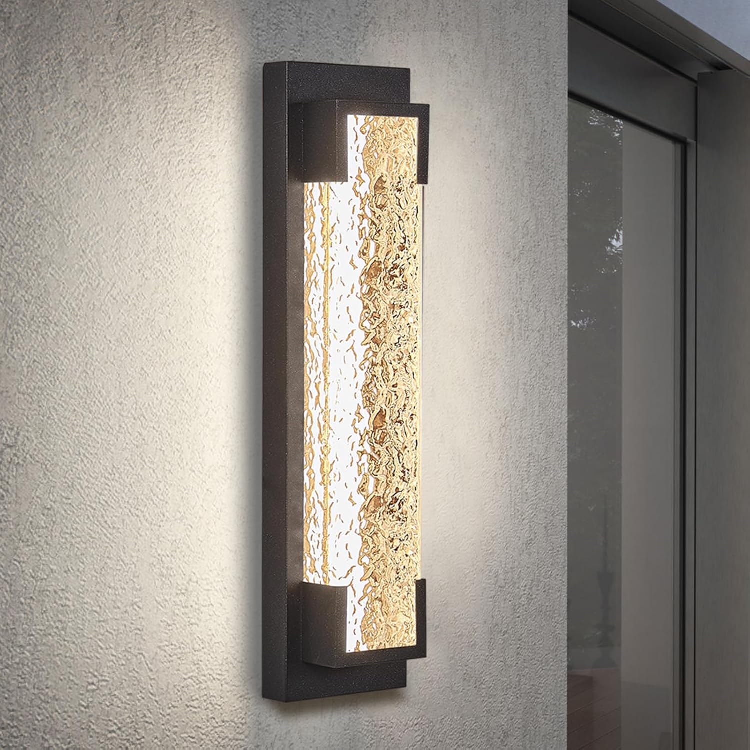 Hyunbae Outdoor Wall Light, 18.9