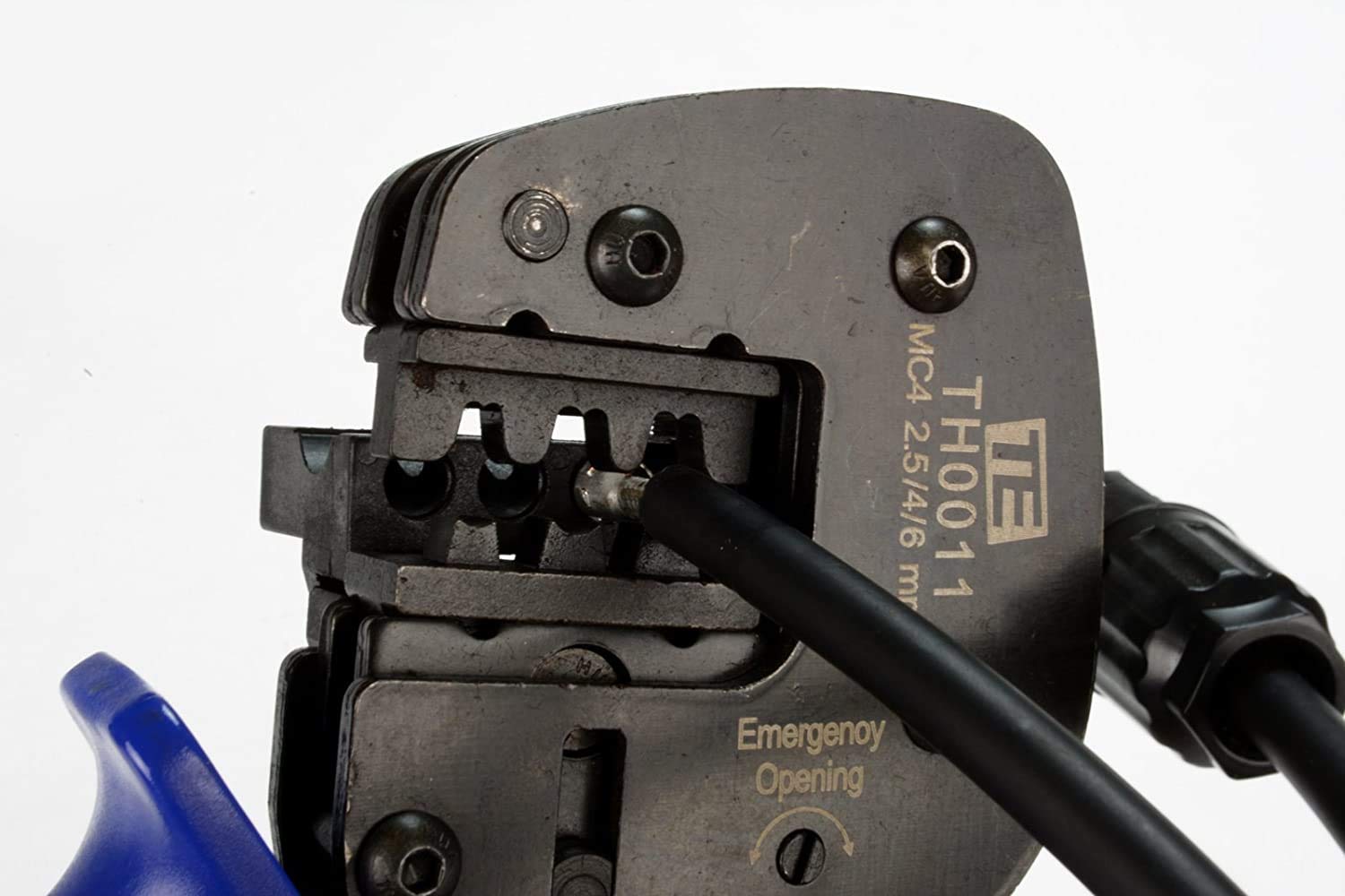 TEMCo 10 AWG/Gauge Solar Cable - Made in The USA 250 Feet Red (Variety of Lengths Available)