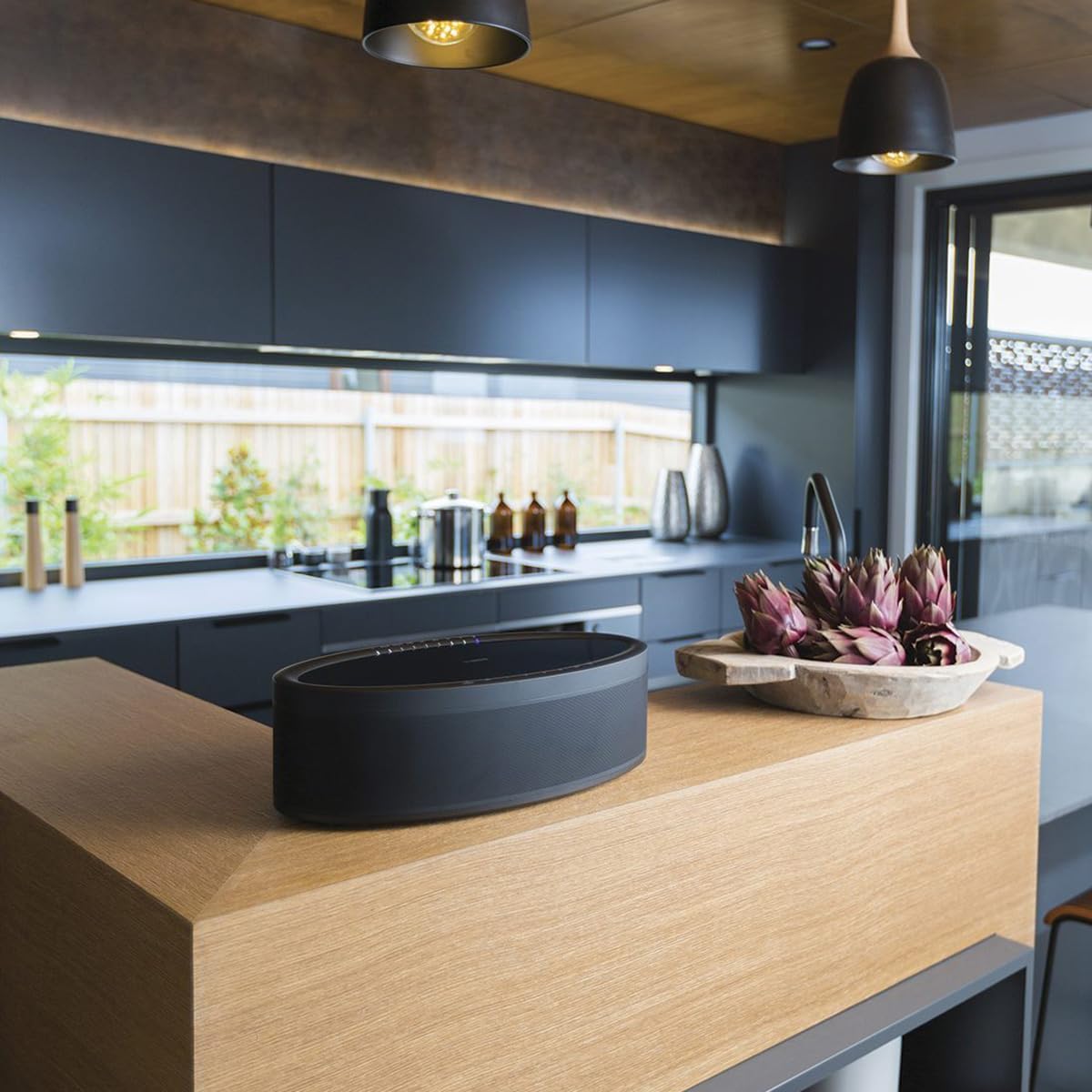 Yamaha Audio MusicCast 50 Wireless Speaker for Streaming Music, Compatible with Alexa (Black)