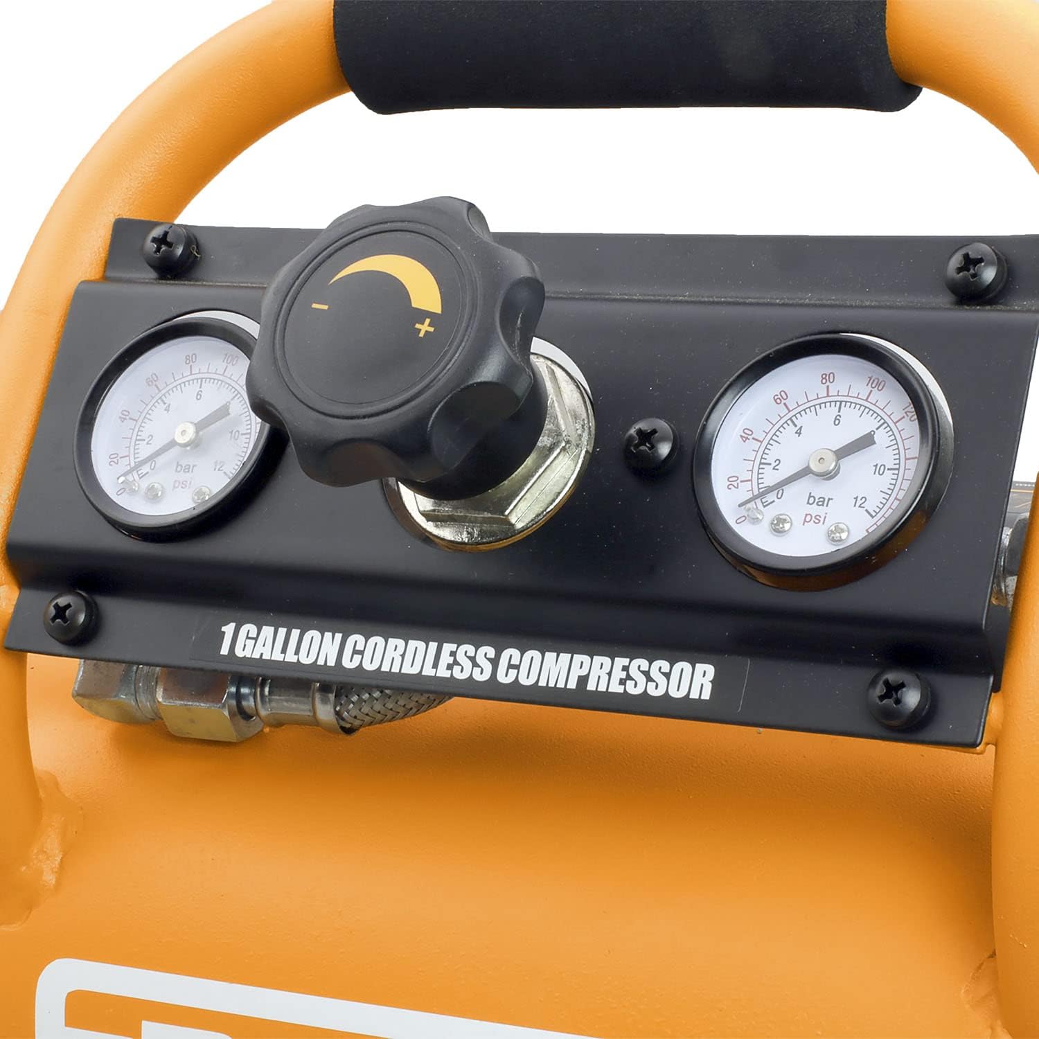 Freeman Combo Cordless Air Compressor 1 Gallon 20 Volt, with 3-in-1 Pneumatic Finish Nailer and Stapler, Lithium-Ion Battery, Quick Charger, Air Hose, Inflation Accessory Kit and Fasteners PE1GCCK