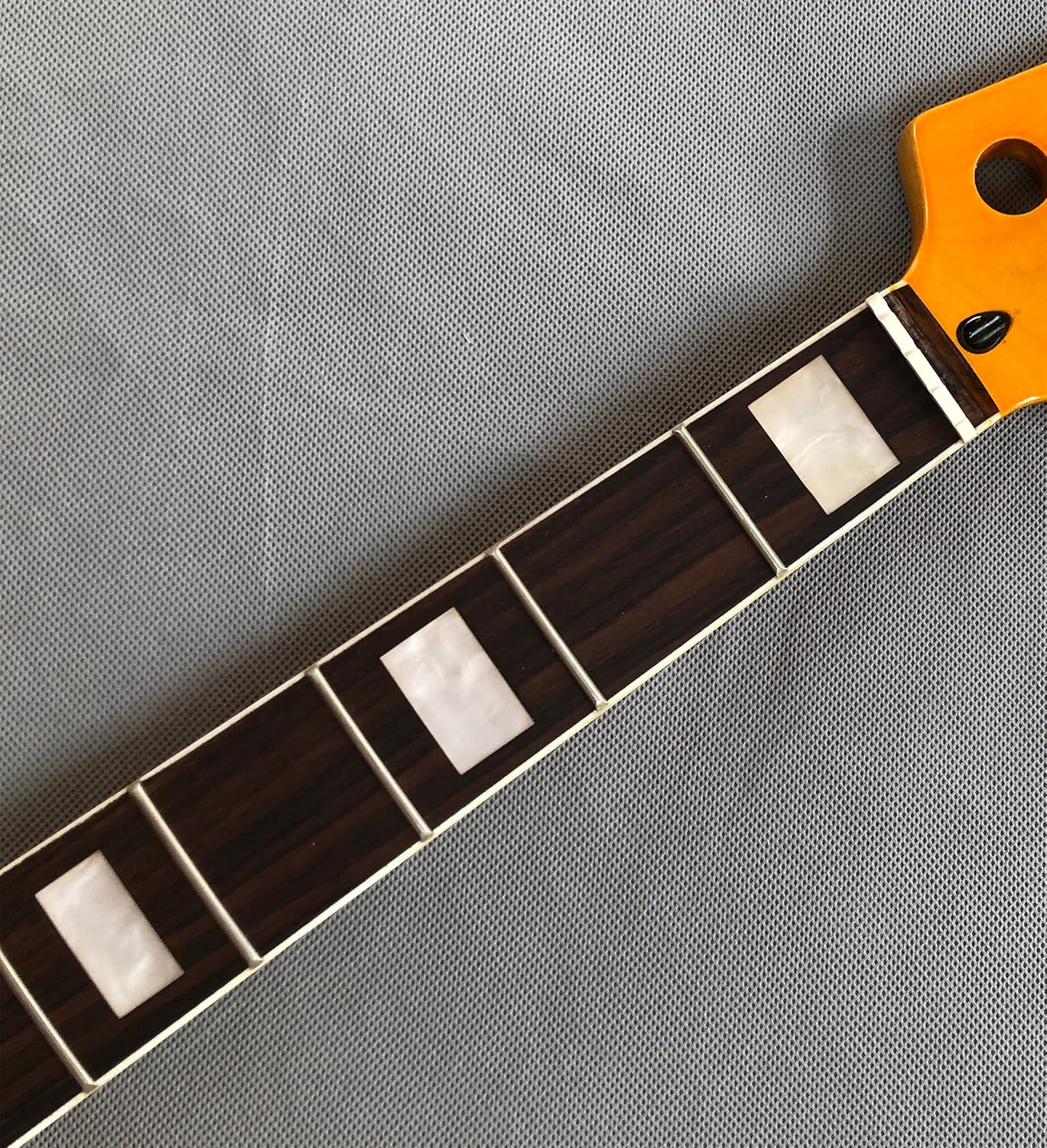 4 String Electric guitar bass neck Maple20fret 34inch Rosewood fingerboard Yellow gloss DIY