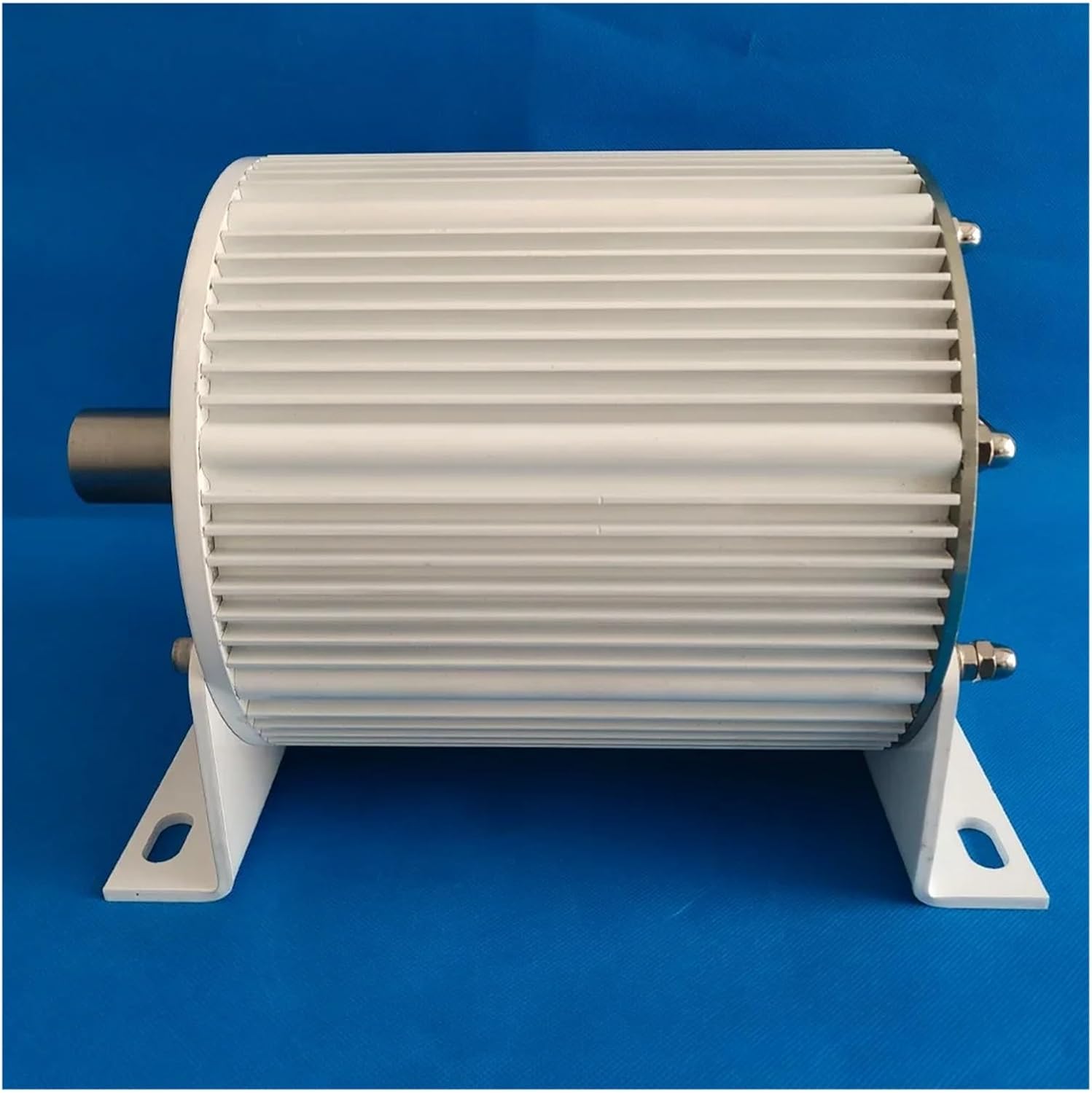 Wind Turbine Generator 30KW Gearless Permanent Magnet AC tors Use for Wind Water Turbine Low Starting Speed for Home(120V,20000W)