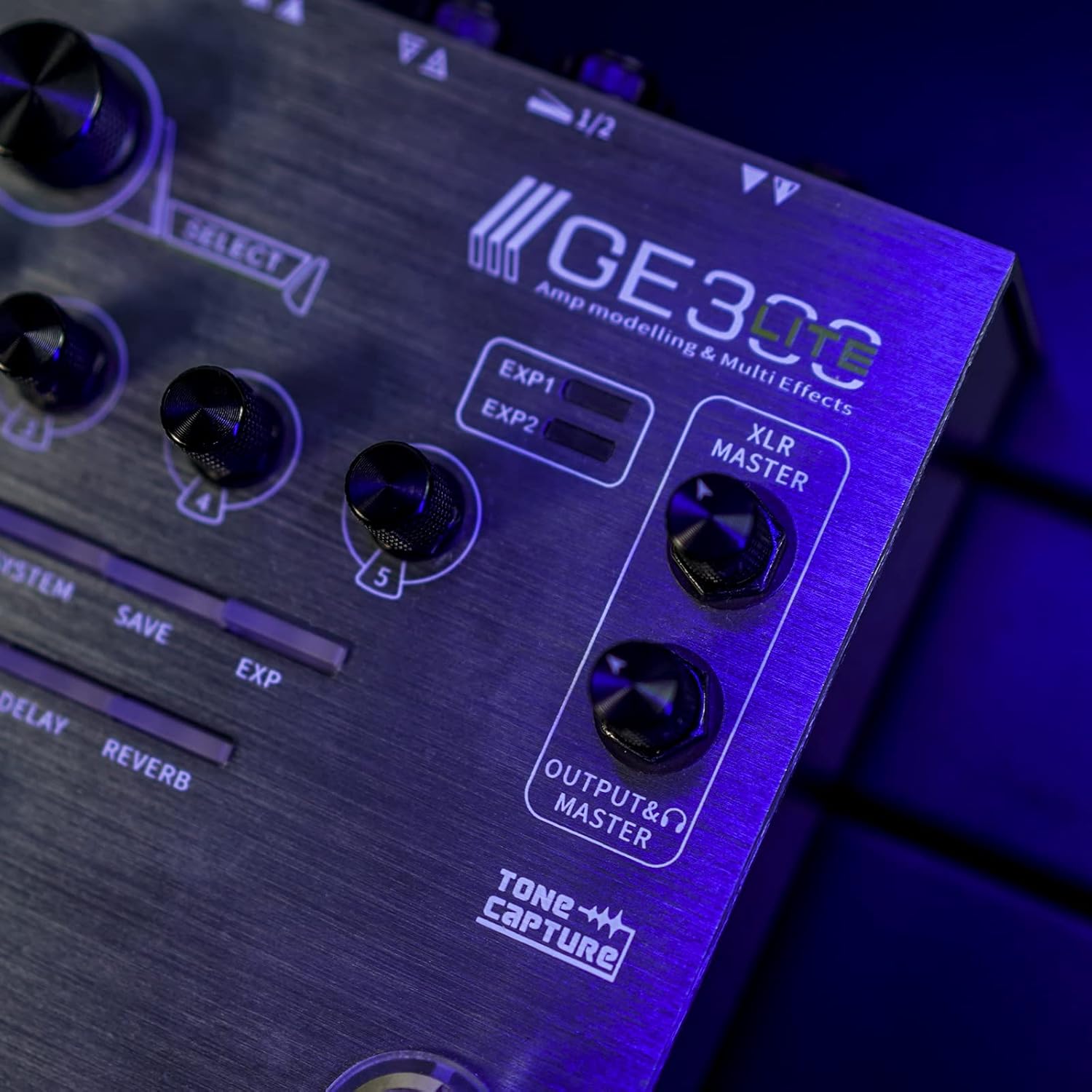 MOOER GE300 Lite Guitar Amp Modelling Multi Effects Processor, FX LOOP, Cab Sim, IR Loader, Tone Capture, Full Complement of Classic and Modern Effects for Stage and Studio