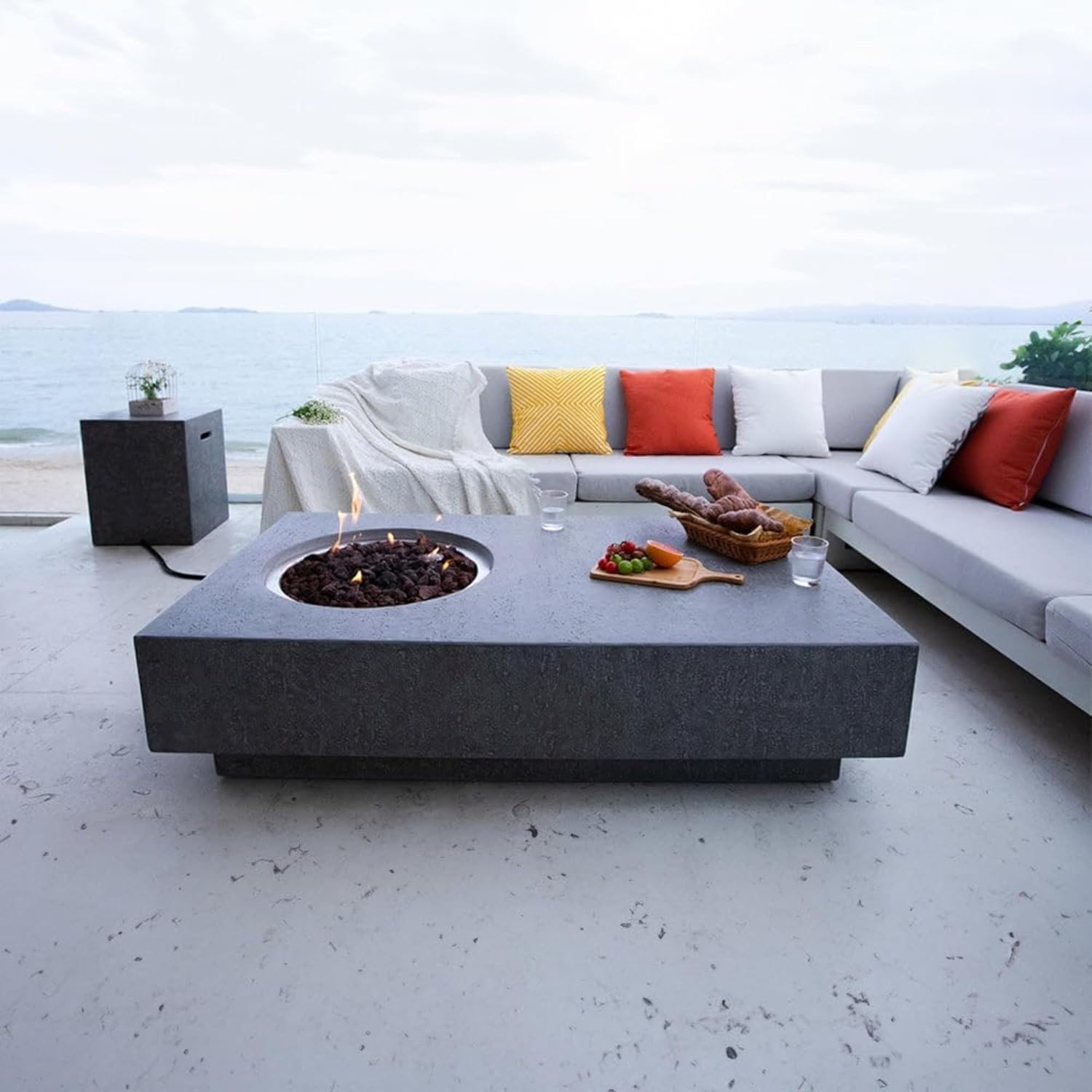 Metropolis Fire Table Light Grey Natural Gas Fire Pit Modern Outdoor Concrete Fire Table with Lava Rocks & Weather-Resistant Finish Elegant Patio Heating