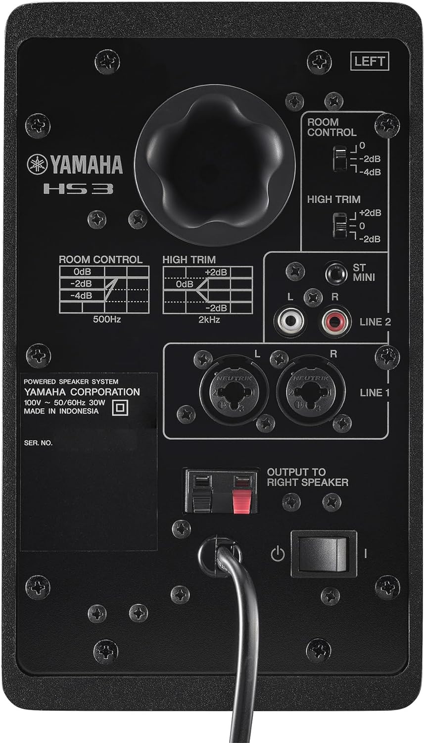 Yamaha HS3 Powered Studio Monitor in Black, Pair (HS3 B)