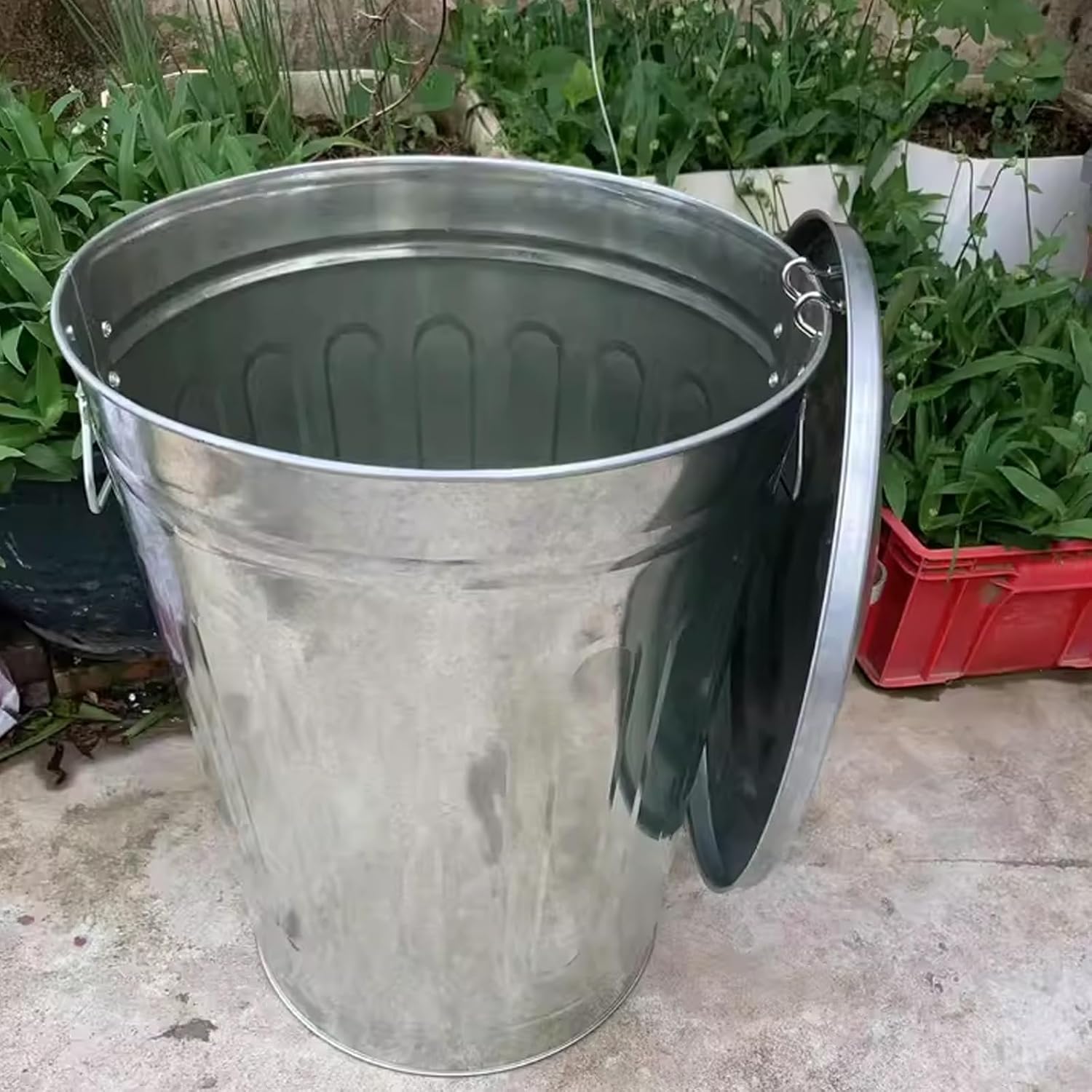 Galvanized Trash can, Burn Barrel, Burn Pits for Backyard, Fire Pit, for Paper Leaf Paper Trash Wood Backyard Bonfire(White,22cm/9in)