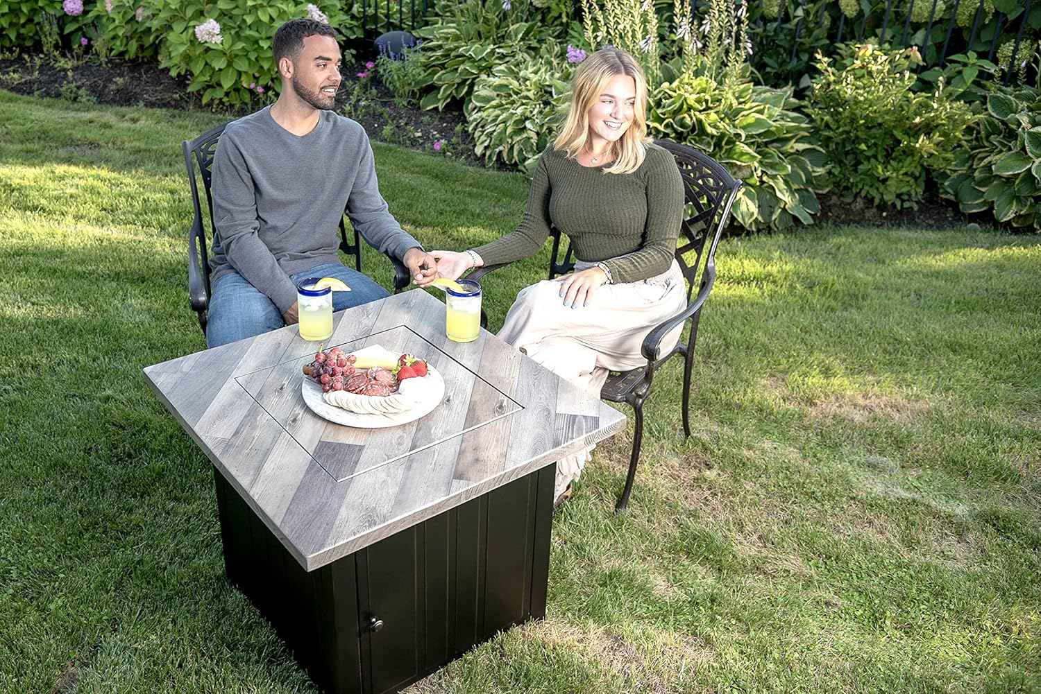 Endless Summer, The Harper, Square 30