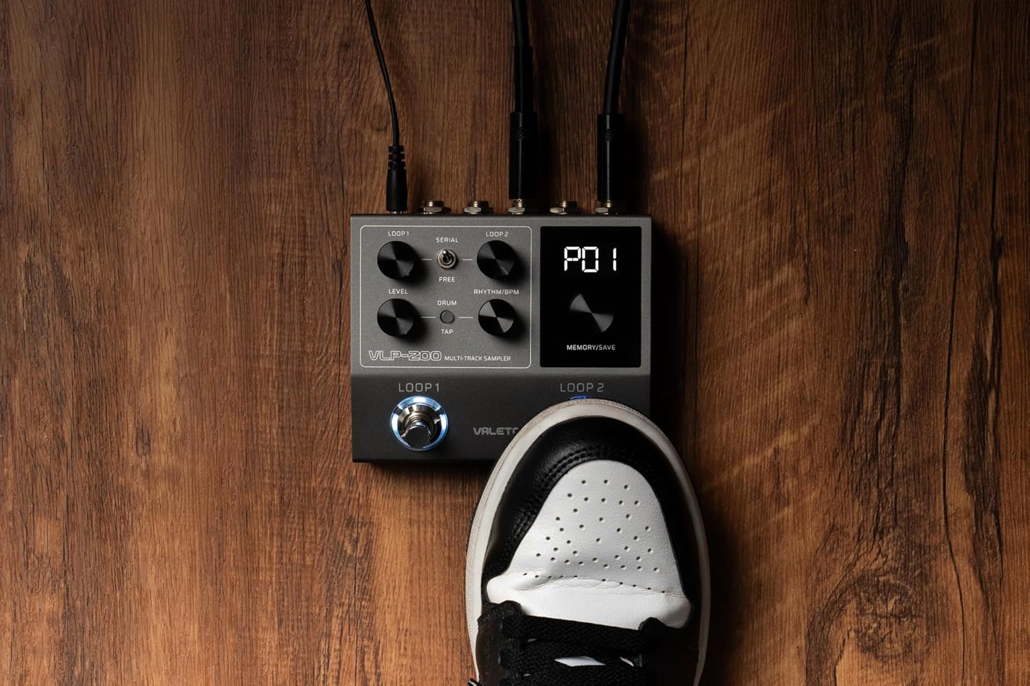 Valeton VLP-200 Multi-Track Sampler - Two full-featured loopers and a variety of drum rhythm patterns and Valeton VGC-3 10ft Premium Instrument Cable Straight-Straight bundle