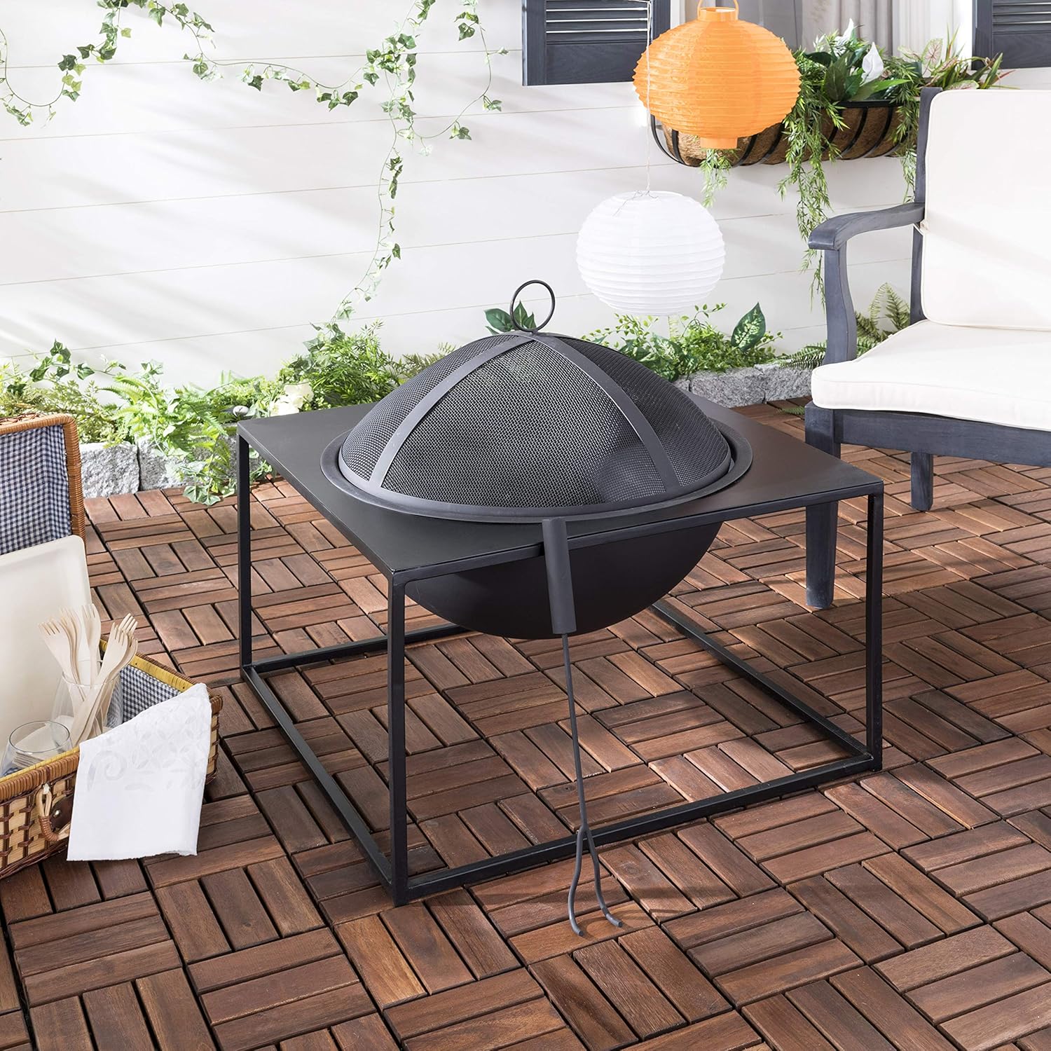SAFAVIEH PIT2002A Outdoor Collection Leros Black Square Fire Pit