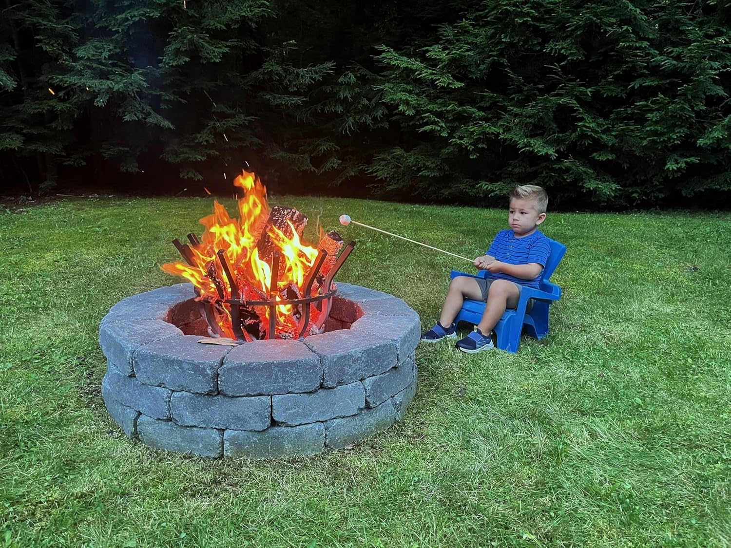 Grate Wall of Fire Short Firepit. Throws serious Heat! Black