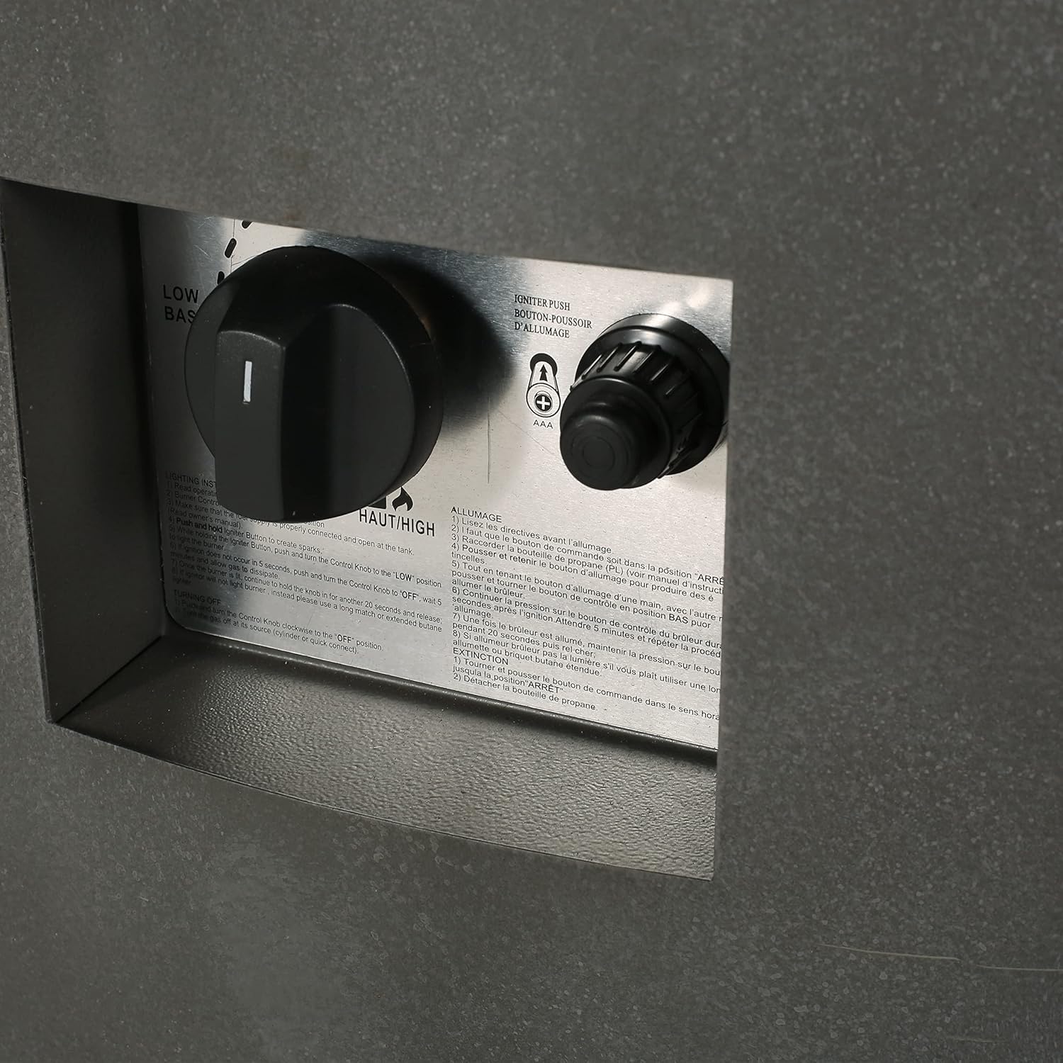 Christopher Knight Home Wellington Outdoor 40,000 BTU Circular Fire Pit (No Tank Holder) - Concrete Finish