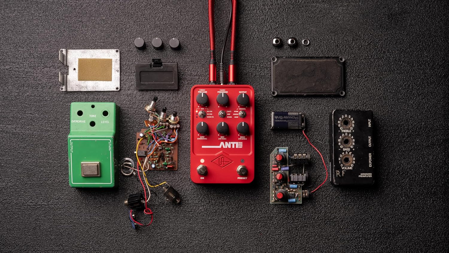 Universal Audio ANTI 1992 High Gain Amp Pedal