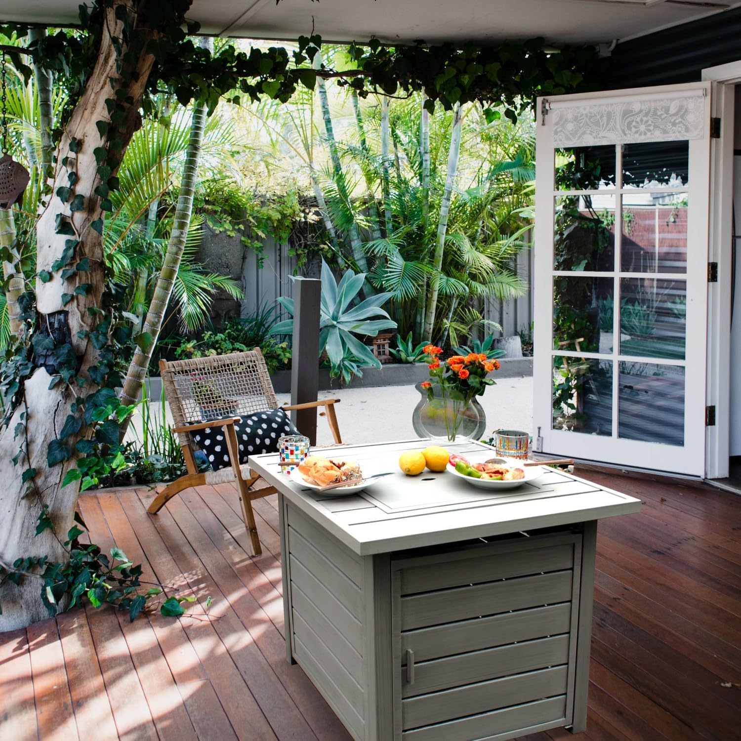 28 Inch Propane Fire Pit Table, Outdoor Gas Fire Pits with Lid & Lava Rock, 50000 BTU Firepit for Dinning, Party in Outside, Patio, Garden or Yard (Light Grey)