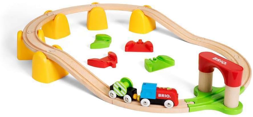 BRIO World 33710 - My First Railway Battery Operated Train Set | 25 Piece Wood Train Set for Toddlers | Inclusive of Accessories and Wooden Tracks | Certified by Forest Stewardship Council