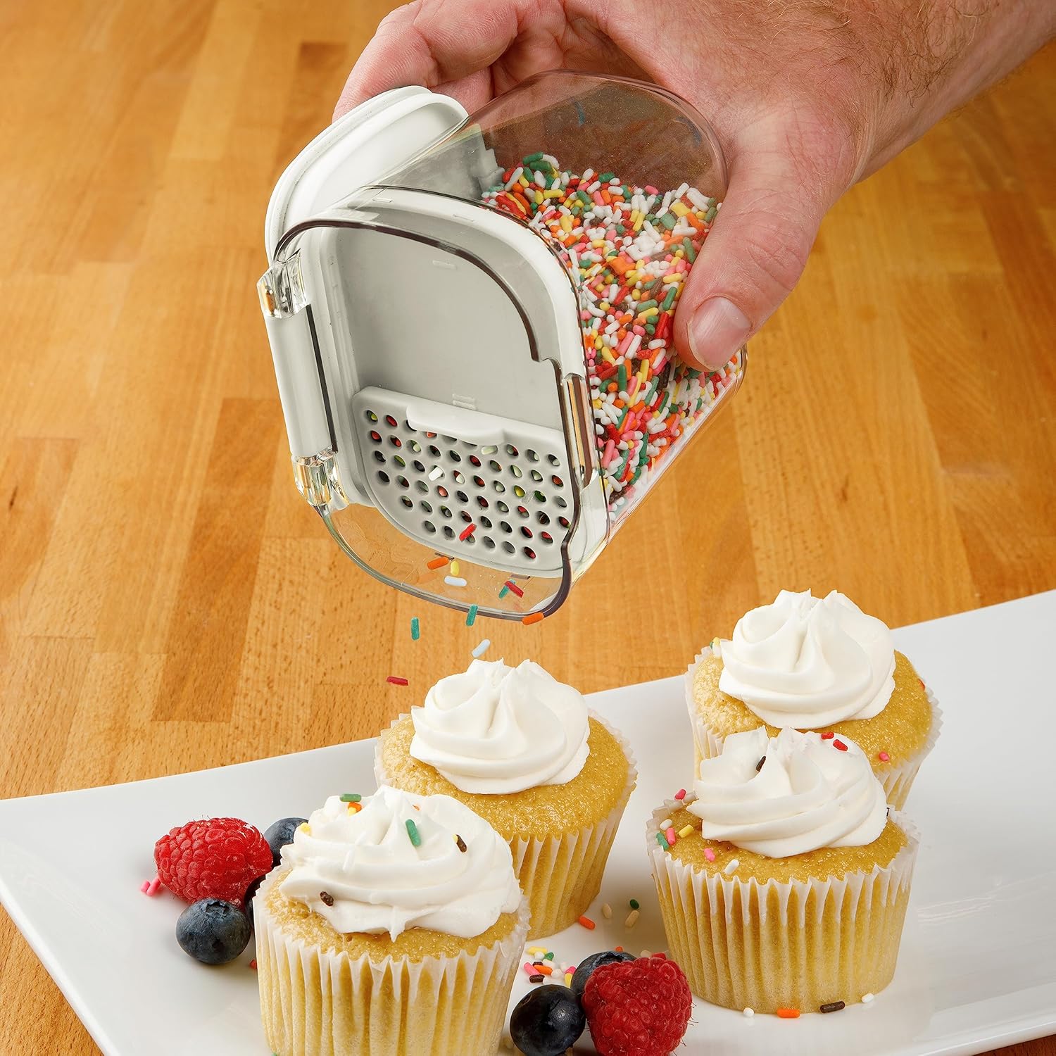 Progressive ProKeeper Baker's Airtight Kitchen Storage Canister Container Set for Flour, Sugar & More, Keeps Ingredients Fresh, with Accessories (White, 6- Piece)