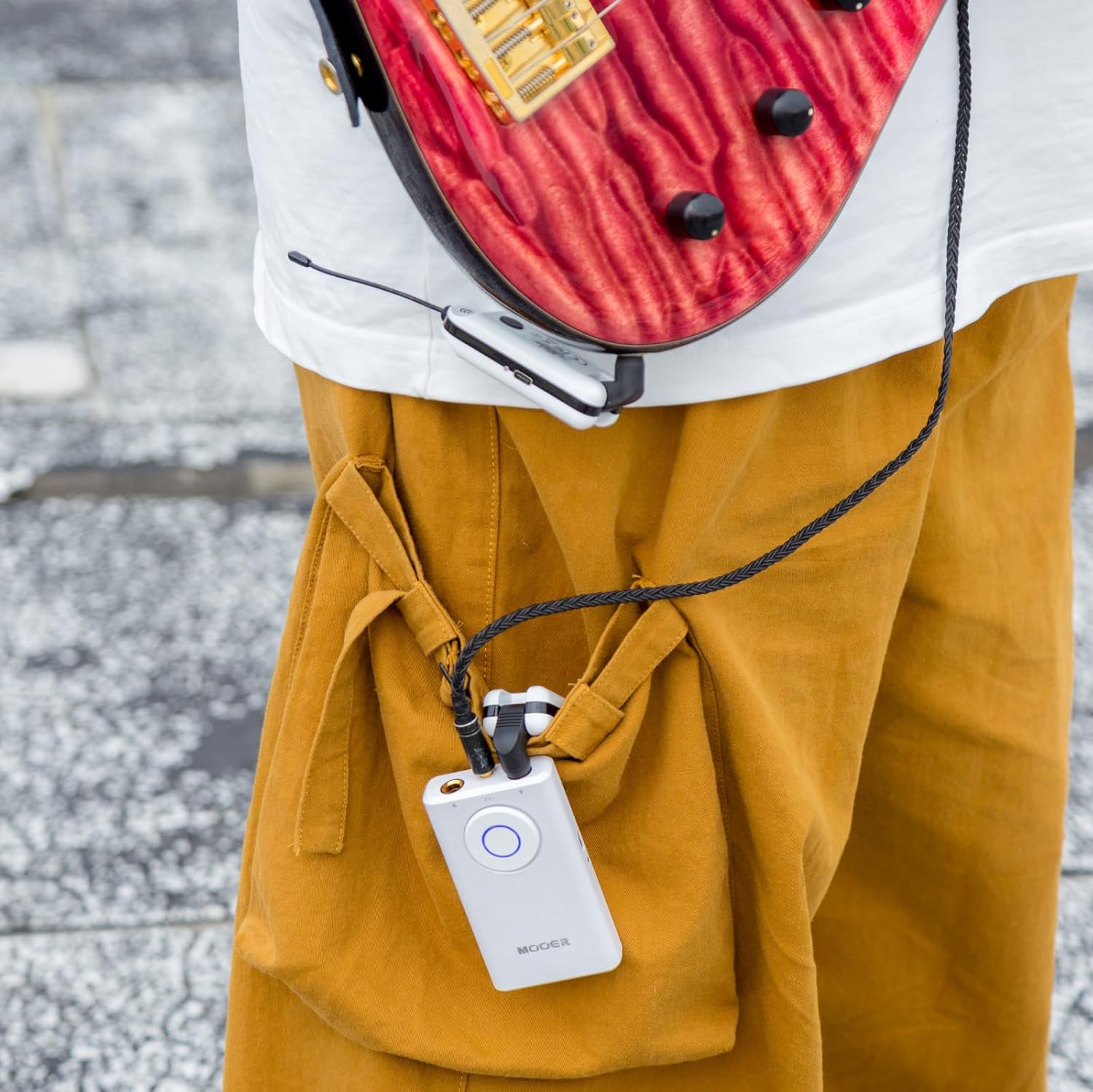 MOOER Prime P1 Pocket Bass Gutar Multi Effects Pedal Headphone Amplifier Practice Tool Looper Drum Machine