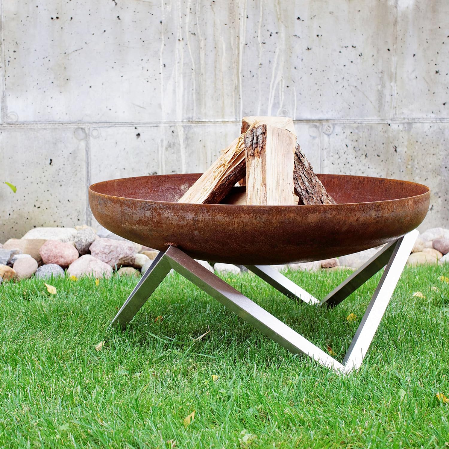 Curonian Memel Solid Steel Large Fire Pit