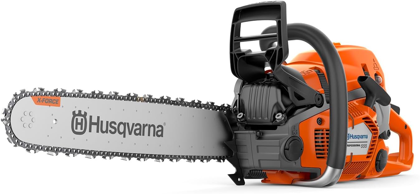 Husqvarna 555 Gas Chainsaw, 60-cc 4.16-HP 2-Cycle X-Torq Engine, 24 Inch Chainsaw with X-Cut Chain, For Felling, Limbing and Bucking Small and Midsize Trees