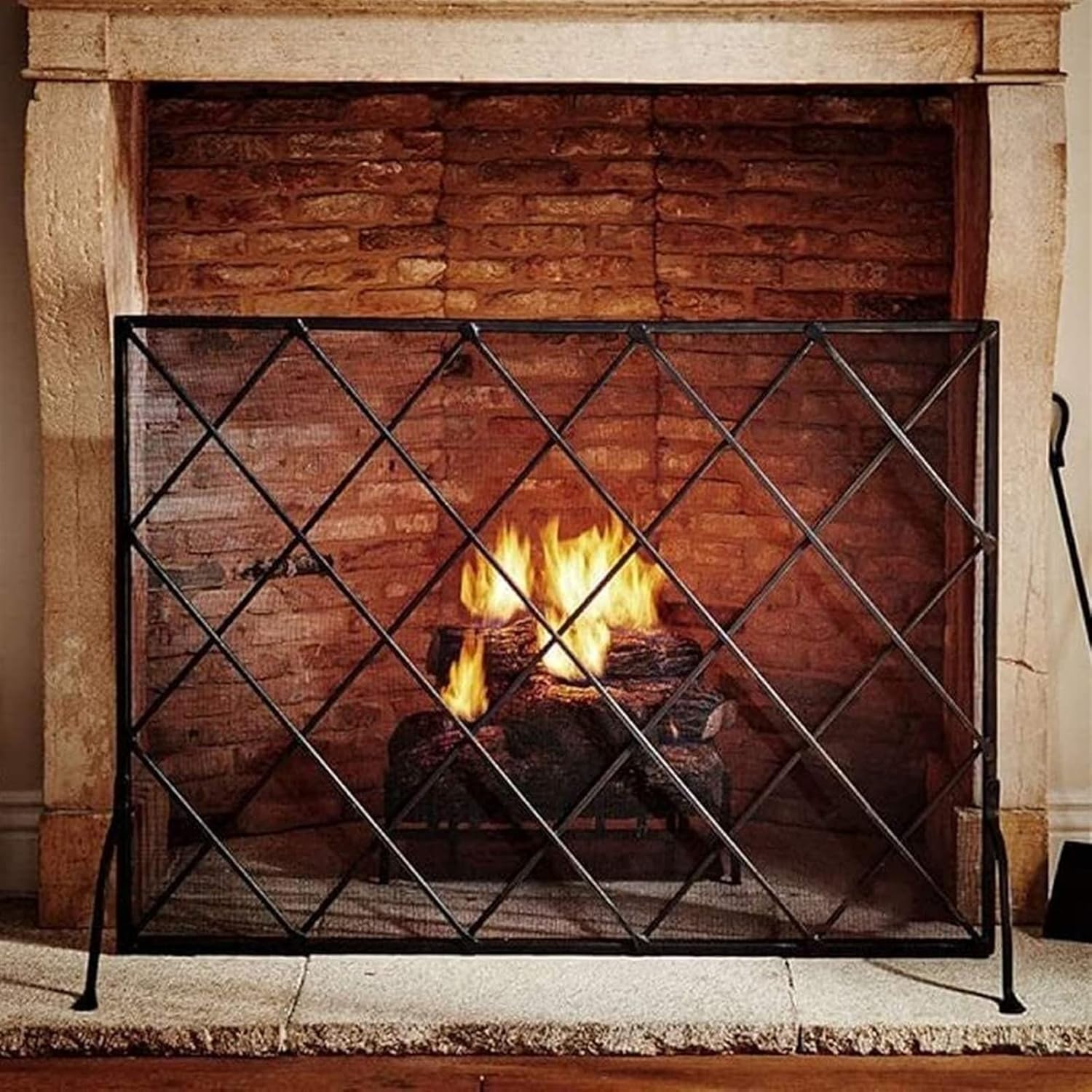 Fireplace Screen Guard - Heavy Duty Metal Spark Cover, Free Standing Decorative Flat Panel for Stove & Fireplace Safety, Stylish Mesh Design, Durable Protection