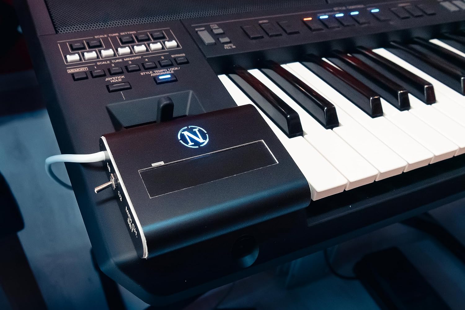 MidiRIB MIDI Ribbon Controller suitable for Moog Music with a MIDI interface (black or silver)