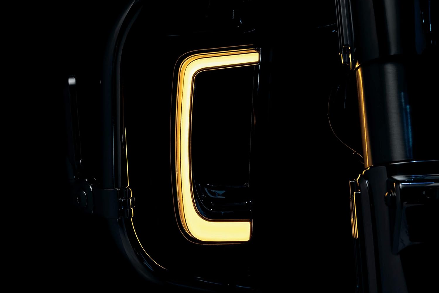 Kuryakyn 5063 Motorcycle Lighting Accessory: Tracer LED Running Light/Turn Signal Fairing Lower Grills for 2014-20 Harley-Davidson Motorcycles, Chrome, 1 Pair